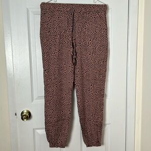 Animal print bottoms from Pink, size extra small